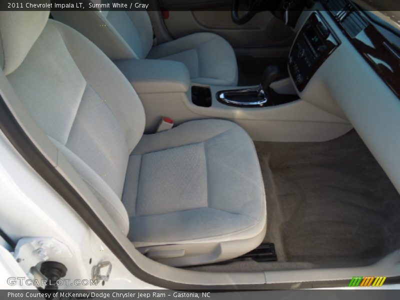 Summit White / Gray 2011 Chevrolet Impala LT