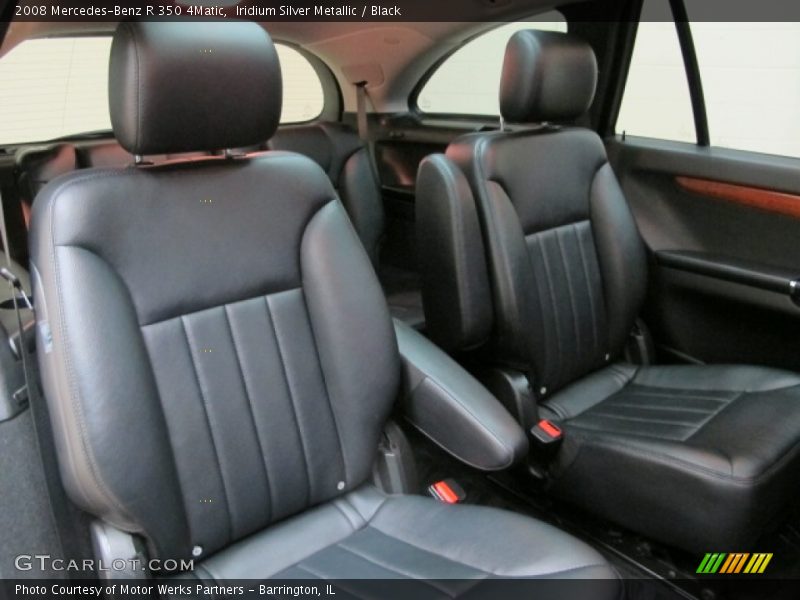 Rear Seat of 2008 R 350 4Matic