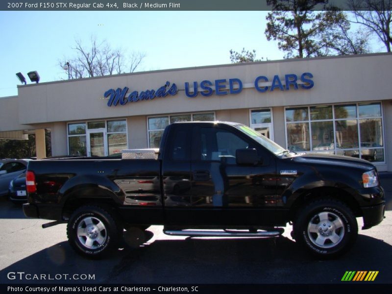 Black / Medium Flint 2007 Ford F150 STX Regular Cab 4x4