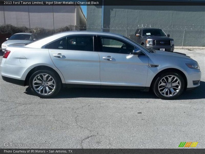 Ingot Silver Metallic / Charcoal Black 2013 Ford Taurus Limited