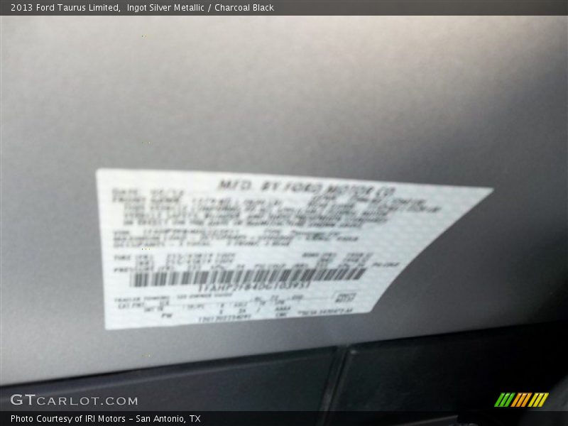 Ingot Silver Metallic / Charcoal Black 2013 Ford Taurus Limited