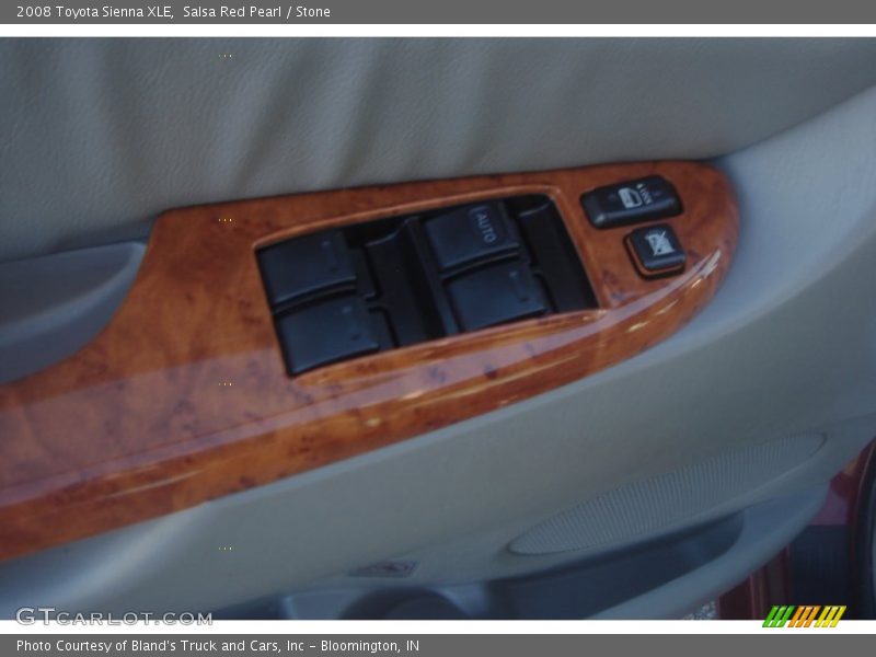 Salsa Red Pearl / Stone 2008 Toyota Sienna XLE