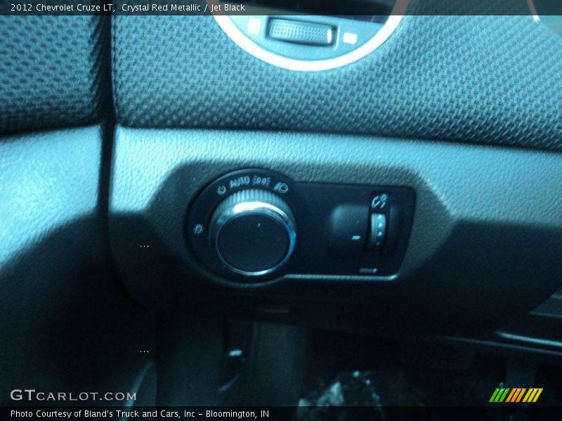 Crystal Red Metallic / Jet Black 2012 Chevrolet Cruze LT