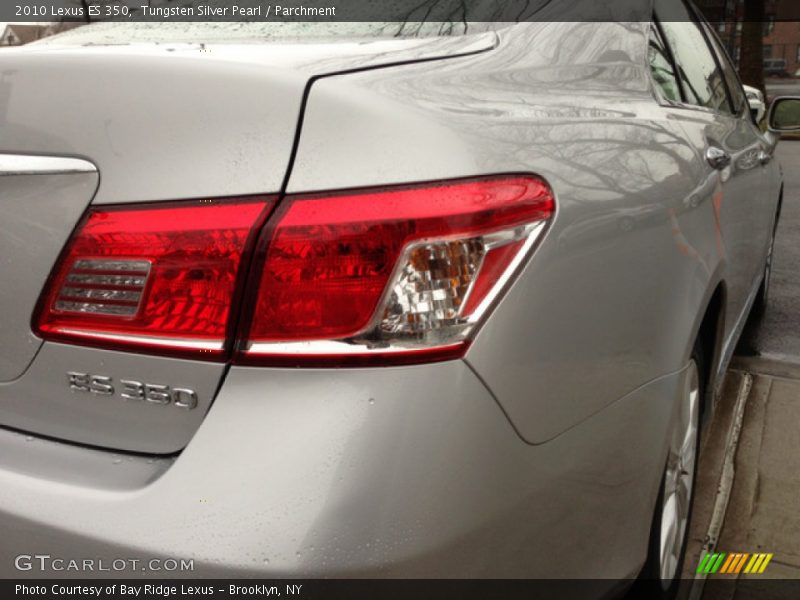 Tungsten Silver Pearl / Parchment 2010 Lexus ES 350