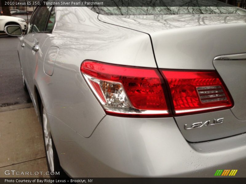 Tungsten Silver Pearl / Parchment 2010 Lexus ES 350