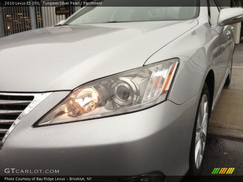 Tungsten Silver Pearl / Parchment 2010 Lexus ES 350
