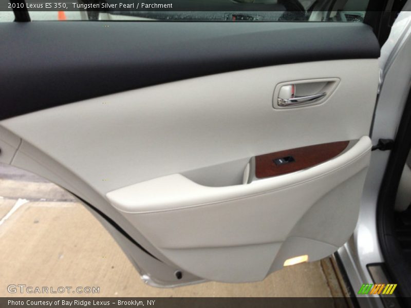 Tungsten Silver Pearl / Parchment 2010 Lexus ES 350