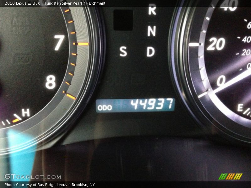 Tungsten Silver Pearl / Parchment 2010 Lexus ES 350