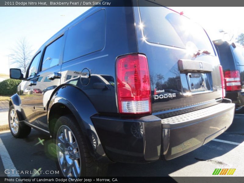 Blackberry Pearl / Dark Slate Gray 2011 Dodge Nitro Heat