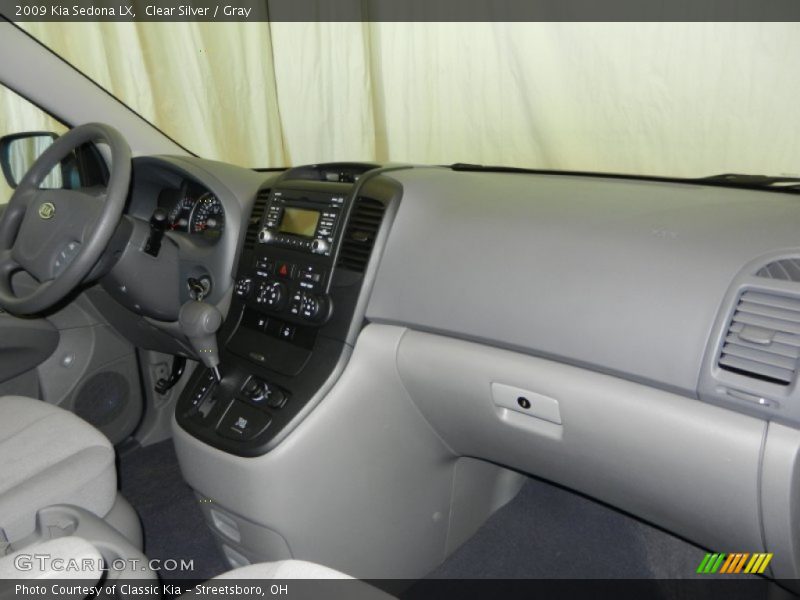 Clear Silver / Gray 2009 Kia Sedona LX