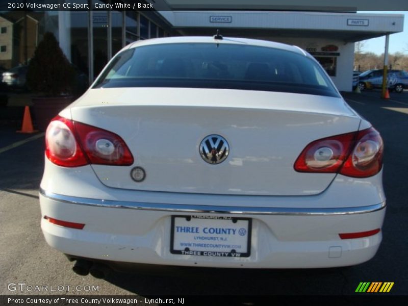 Candy White / Black 2010 Volkswagen CC Sport