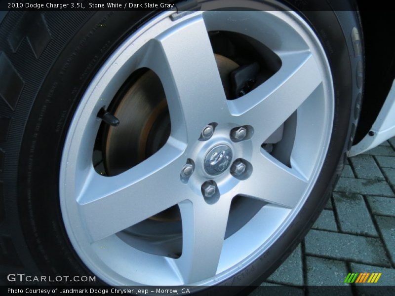 Stone White / Dark Slate Gray 2010 Dodge Charger 3.5L