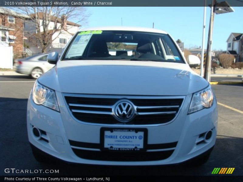 Candy White / Charcoal 2010 Volkswagen Tiguan S 4Motion