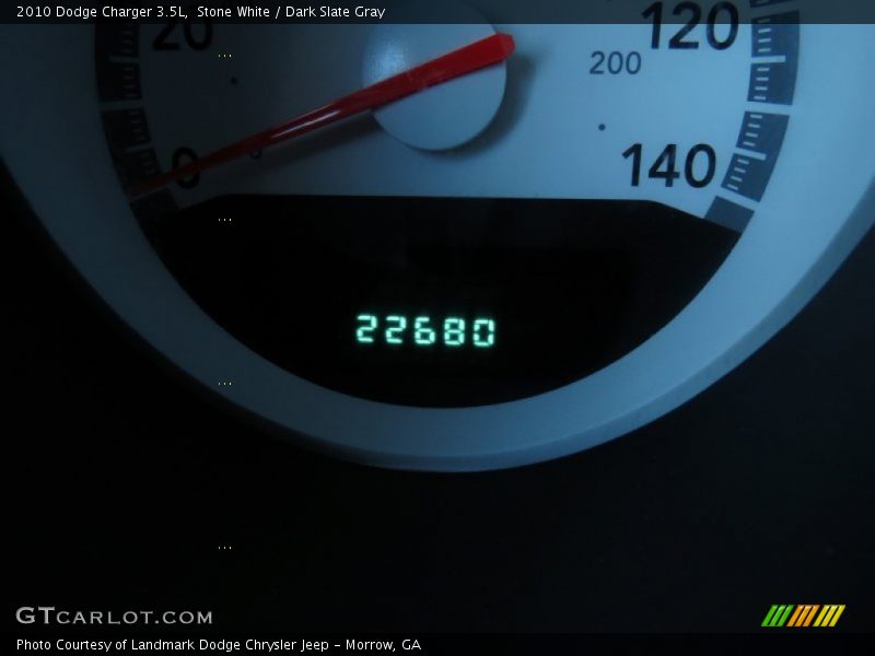 Stone White / Dark Slate Gray 2010 Dodge Charger 3.5L