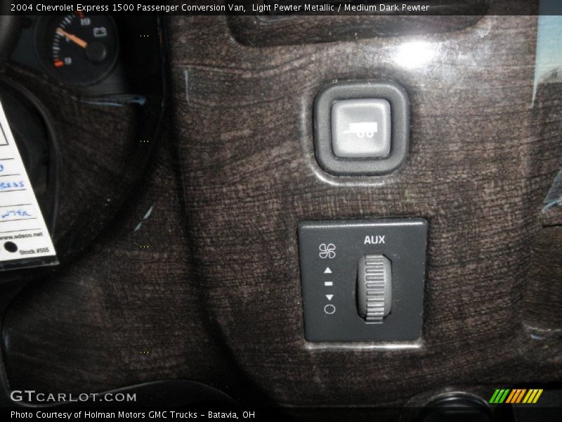 Controls of 2004 Express 1500 Passenger Conversion Van