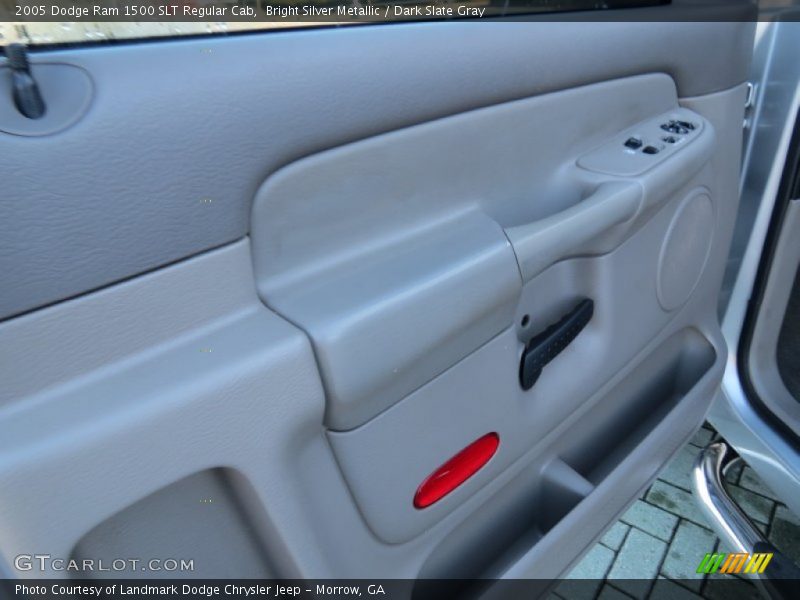 Bright Silver Metallic / Dark Slate Gray 2005 Dodge Ram 1500 SLT Regular Cab
