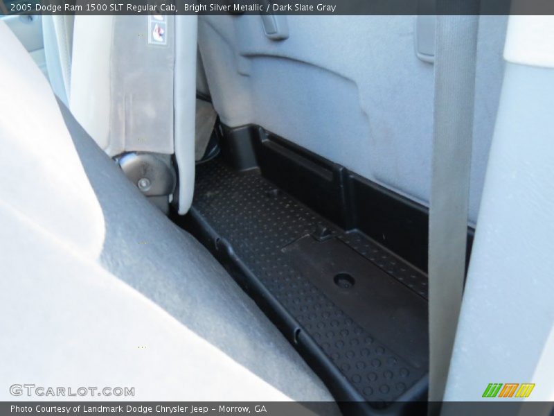 Bright Silver Metallic / Dark Slate Gray 2005 Dodge Ram 1500 SLT Regular Cab