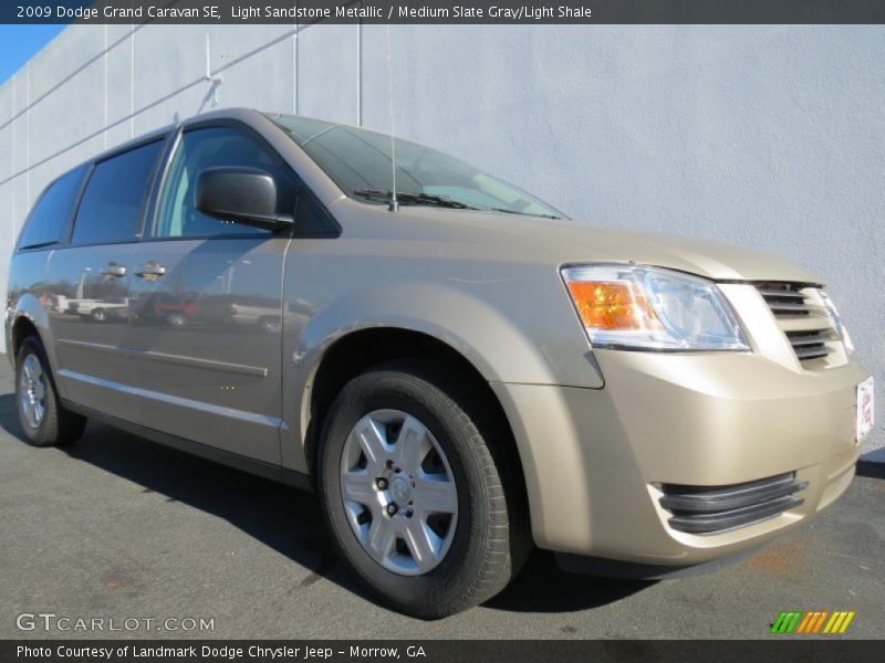 Light Sandstone Metallic / Medium Slate Gray/Light Shale 2009 Dodge Grand Caravan SE