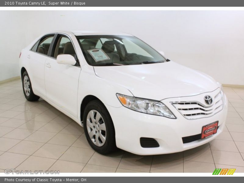Super White / Bisque 2010 Toyota Camry LE
