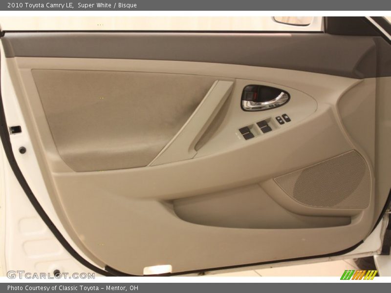 Super White / Bisque 2010 Toyota Camry LE
