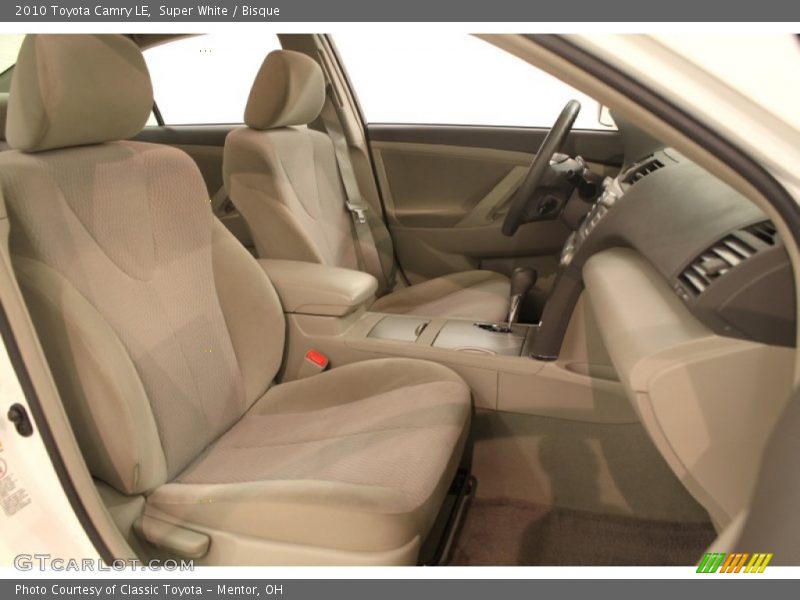 Super White / Bisque 2010 Toyota Camry LE