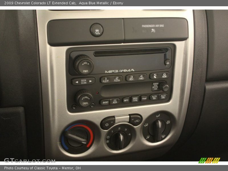 Controls of 2009 Colorado LT Extended Cab