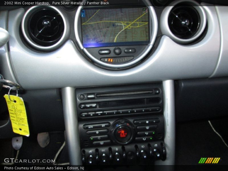 Pure Silver Metallic / Panther Black 2002 Mini Cooper Hardtop