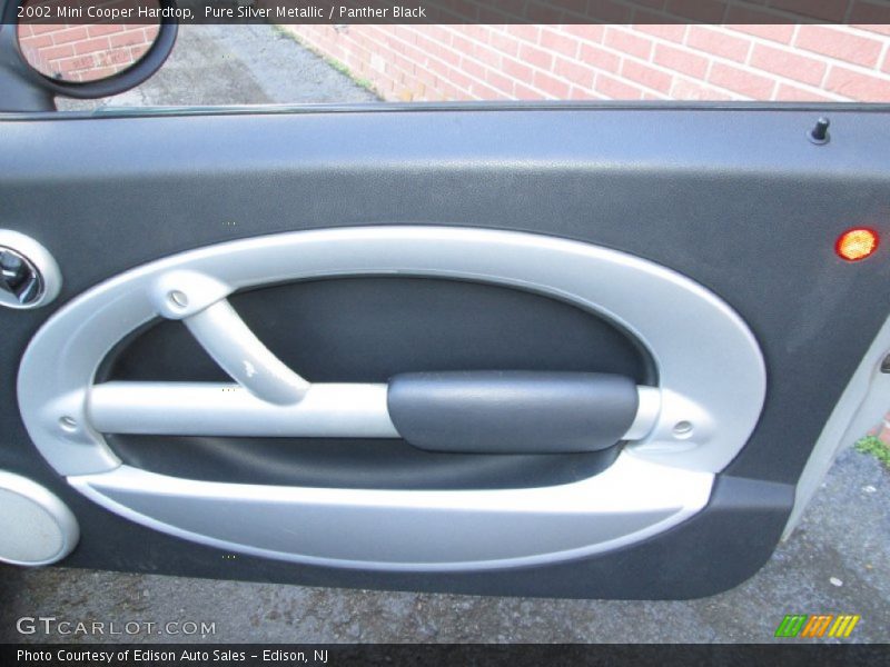 Pure Silver Metallic / Panther Black 2002 Mini Cooper Hardtop