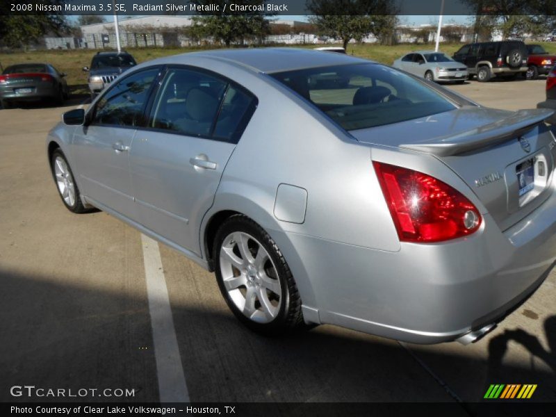 Radiant Silver Metallic / Charcoal Black 2008 Nissan Maxima 3.5 SE