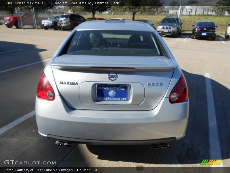 Radiant Silver Metallic / Charcoal Black 2008 Nissan Maxima 3.5 SE