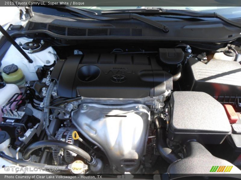 Super White / Bisque 2011 Toyota Camry LE