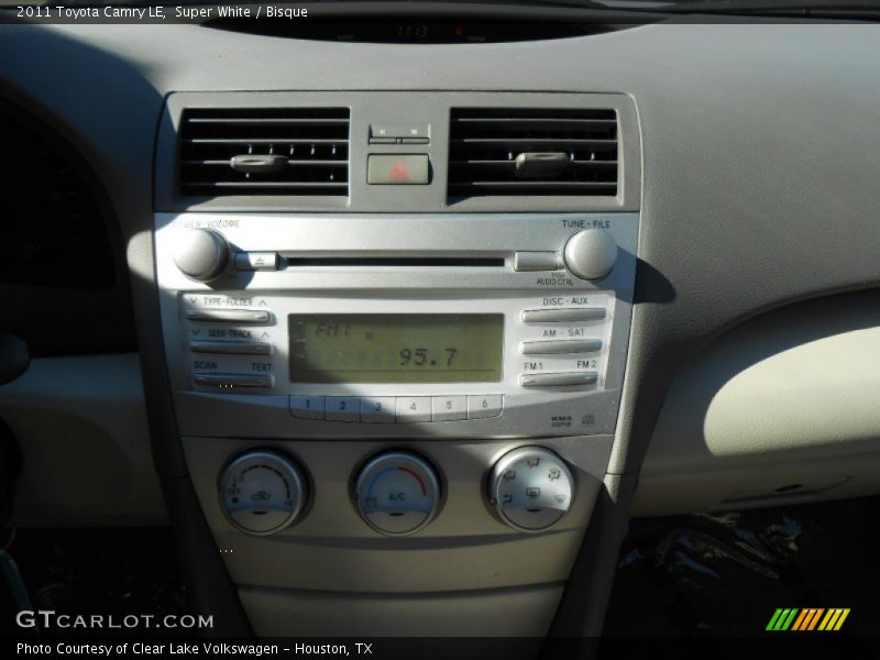 Super White / Bisque 2011 Toyota Camry LE