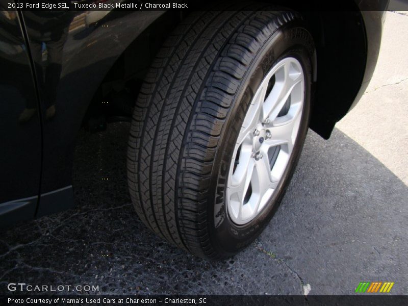 Tuxedo Black Metallic / Charcoal Black 2013 Ford Edge SEL
