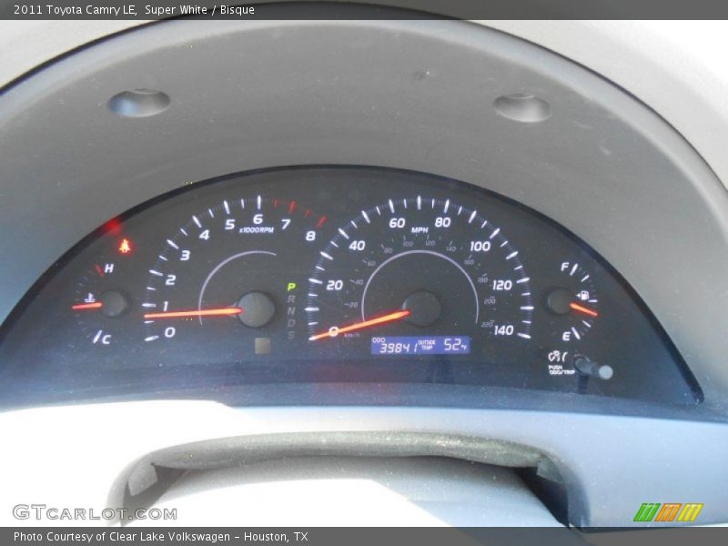 Super White / Bisque 2011 Toyota Camry LE