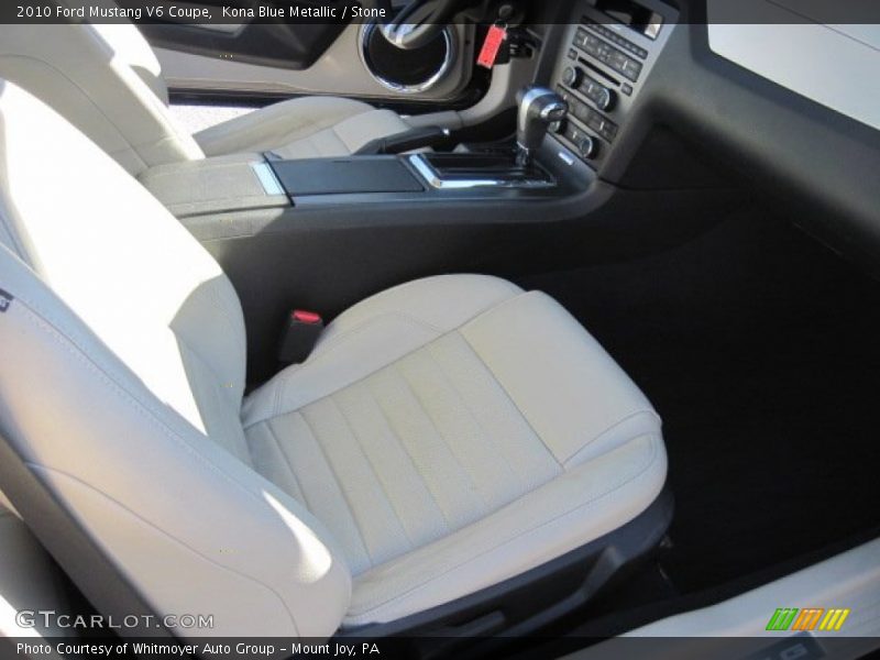 Kona Blue Metallic / Stone 2010 Ford Mustang V6 Coupe