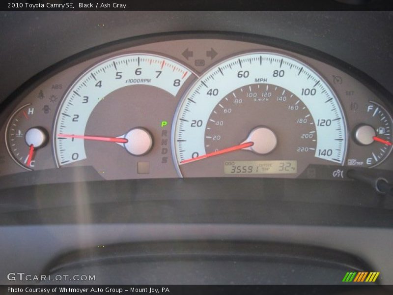 Black / Ash Gray 2010 Toyota Camry SE