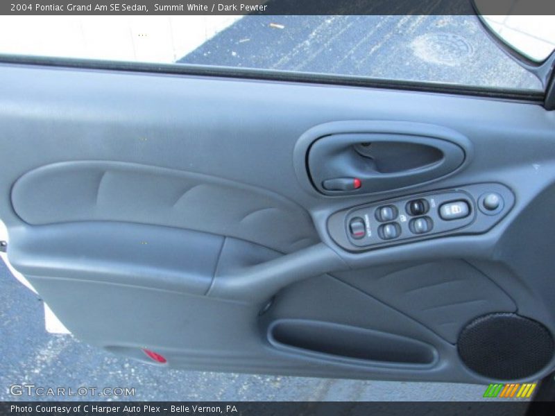 Door Panel of 2004 Grand Am SE Sedan