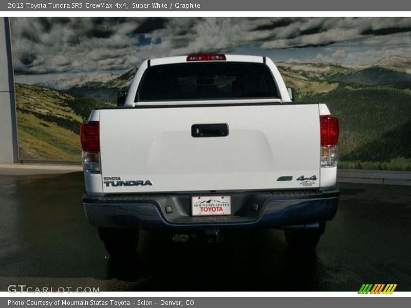 Super White / Graphite 2013 Toyota Tundra SR5 CrewMax 4x4