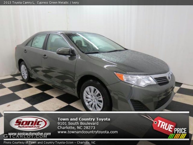 Cypress Green Metallic / Ivory 2013 Toyota Camry L