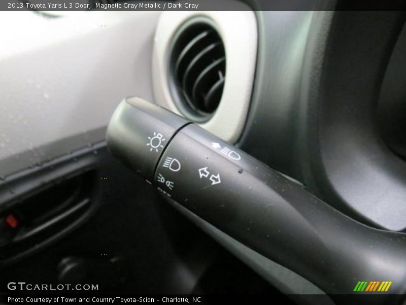 Magnetic Gray Metallic / Dark Gray 2013 Toyota Yaris L 3 Door
