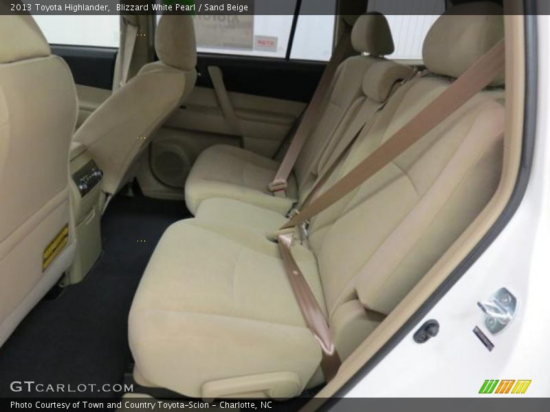Blizzard White Pearl / Sand Beige 2013 Toyota Highlander