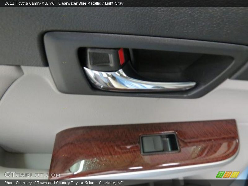 Clearwater Blue Metallic / Light Gray 2012 Toyota Camry XLE V6