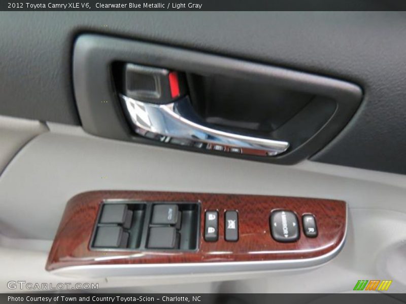 Clearwater Blue Metallic / Light Gray 2012 Toyota Camry XLE V6