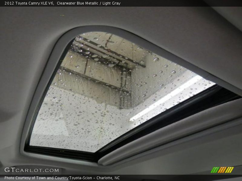 Clearwater Blue Metallic / Light Gray 2012 Toyota Camry XLE V6