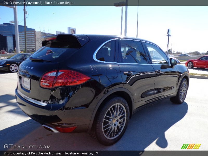 Black / Luxor Beige 2013 Porsche Cayenne S