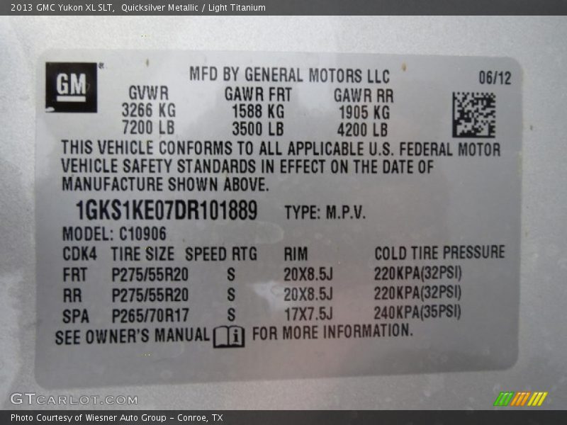Quicksilver Metallic / Light Titanium 2013 GMC Yukon XL SLT