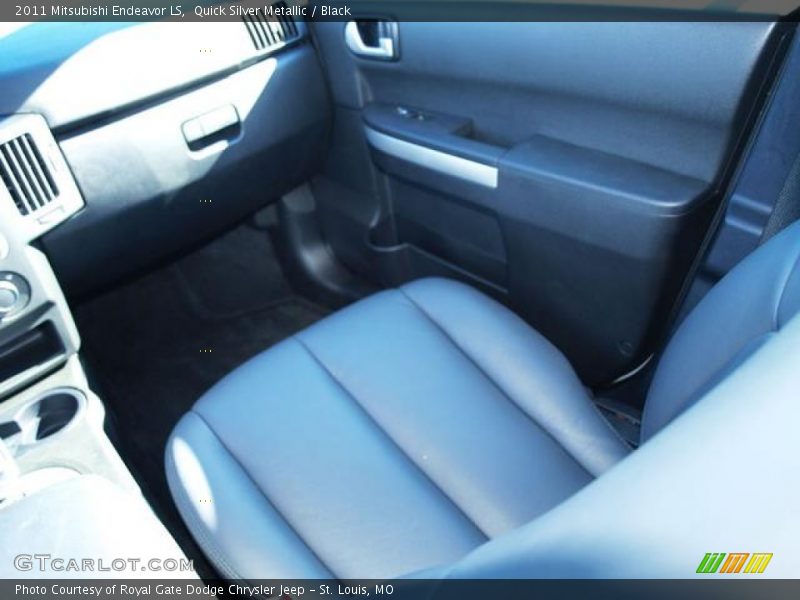 Quick Silver Metallic / Black 2011 Mitsubishi Endeavor LS