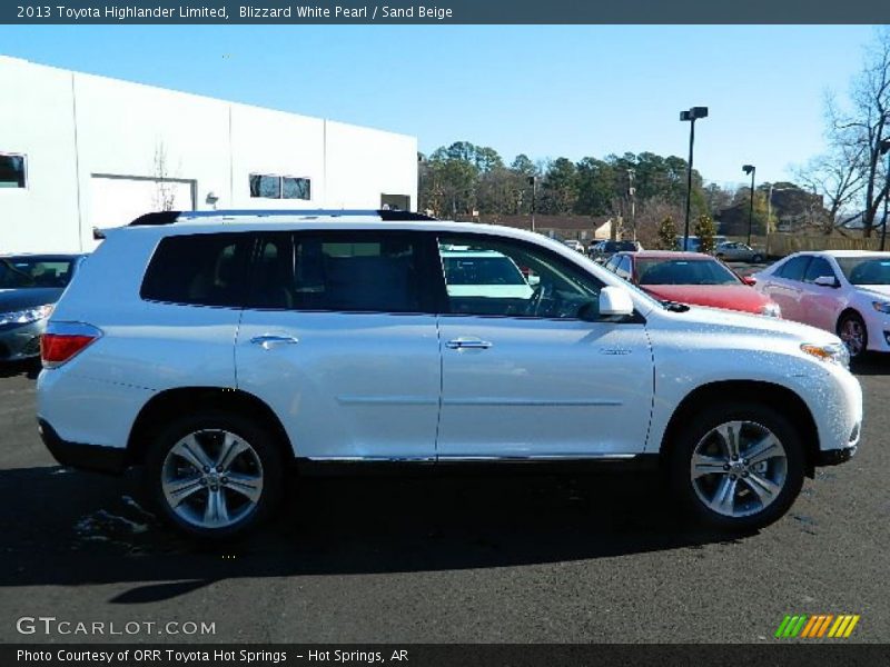 Blizzard White Pearl / Sand Beige 2013 Toyota Highlander Limited