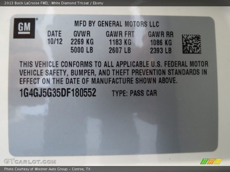 White Diamond Tricoat / Ebony 2013 Buick LaCrosse FWD