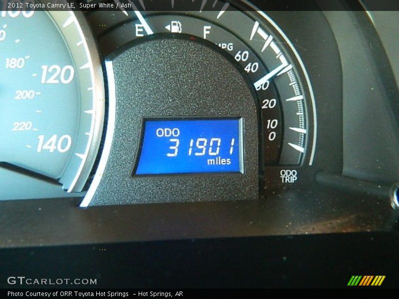Super White / Ash 2012 Toyota Camry LE